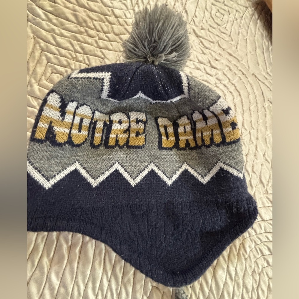 Vintage Notre Dame Pom-Pom Warm Knit Hat collegiate